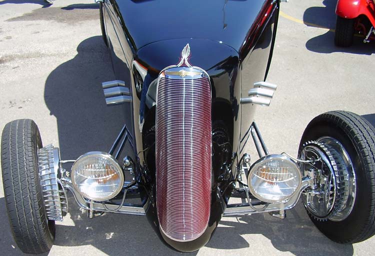 33 Ford Chopped Coupe w/LaSalle Grille