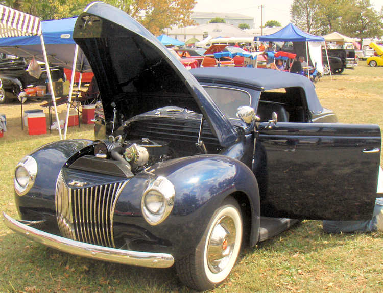 39 Ford Deluxe Chopped Convertible