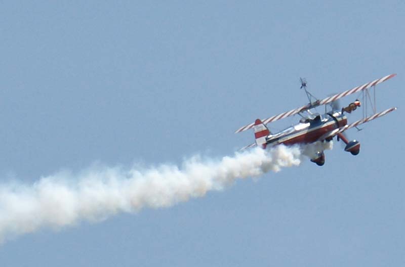 43 Boeing Stearman A75N1 (PT17) Aerobatics Show